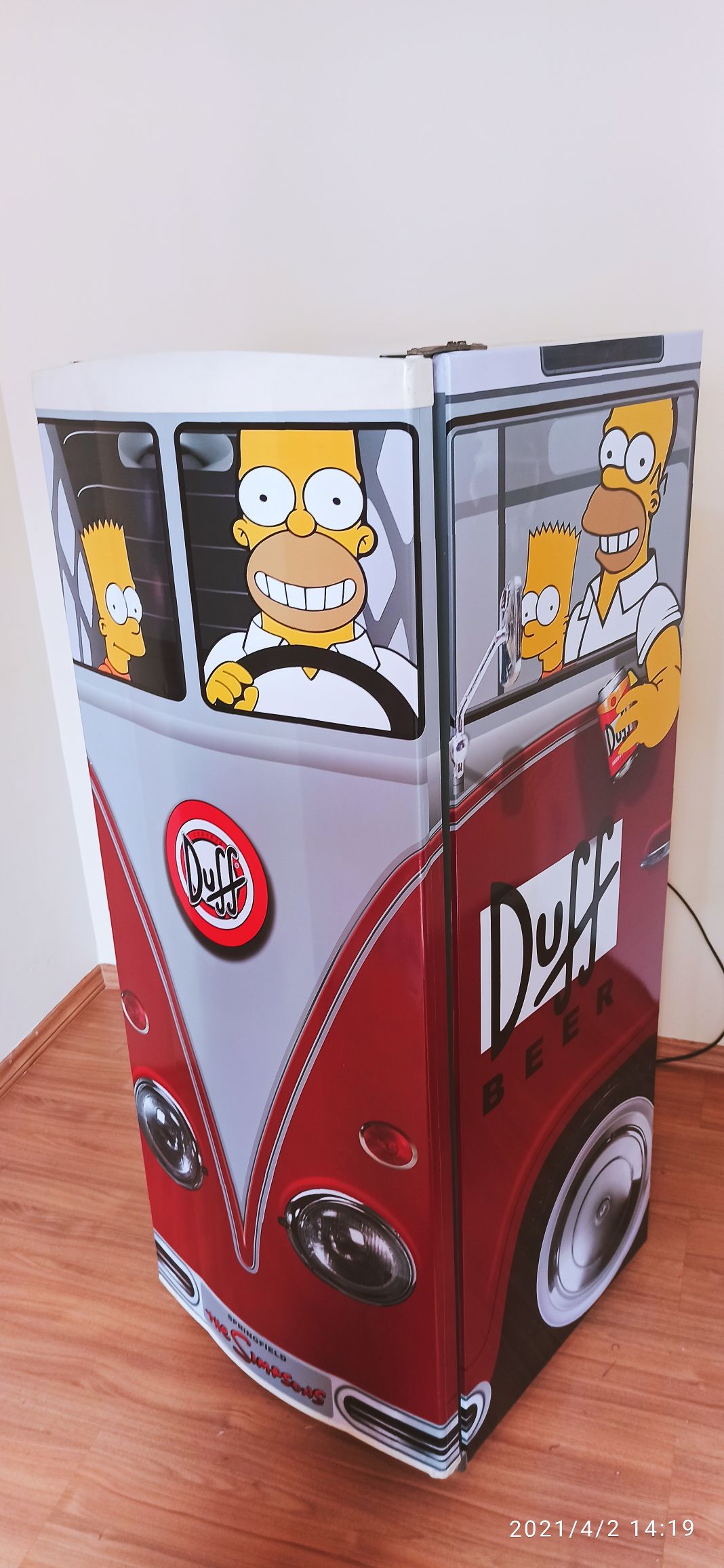 Envelopamento de geladeira – Simpsons Duff