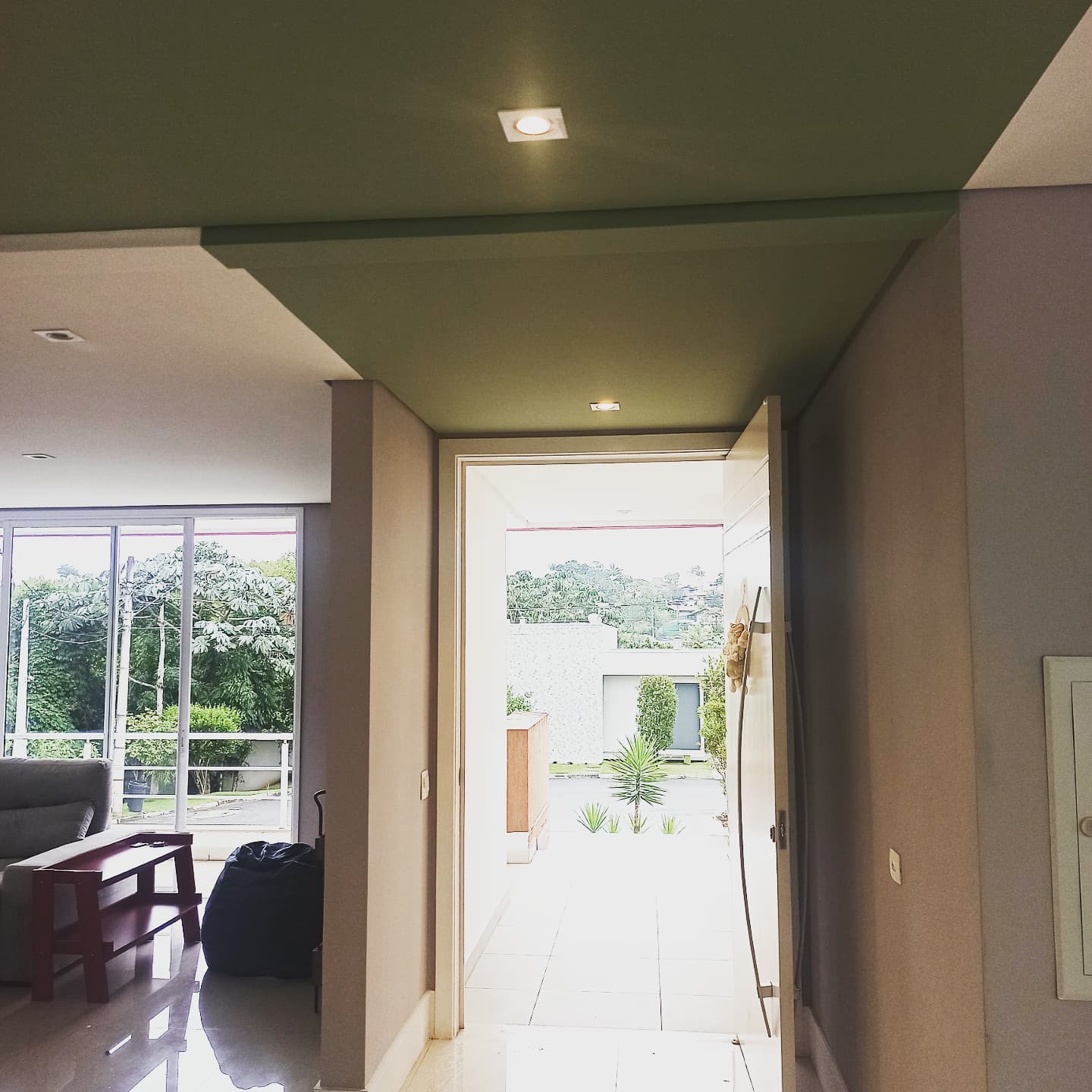 Personalização de parede e painel ripado